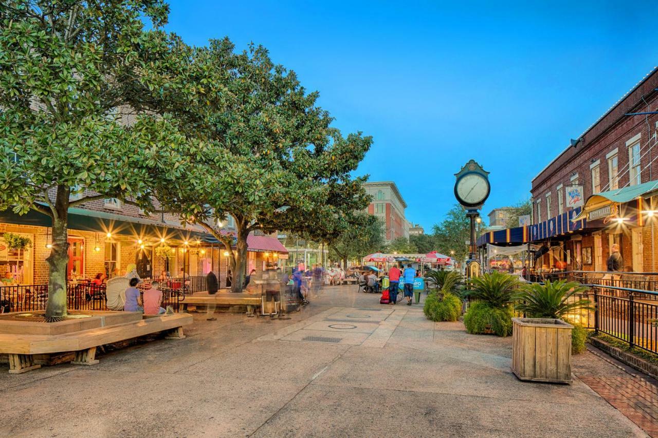 Best View On Broughton Apartment Savannah Exterior photo